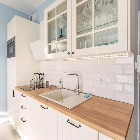 Appartamento Comfortable 2-room Only 450 M From The Beach, *