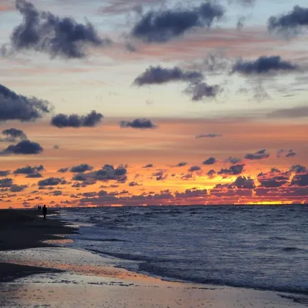 Comfortable 2-room Only 450 M From The Beach, Appartamento *