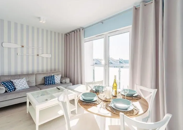 Comfortable 2-room Only 450 M From The Beach, Апартаменты *