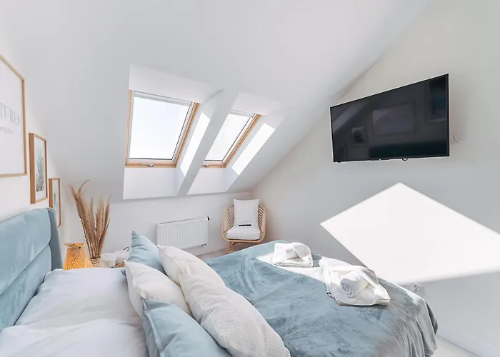 Апартаменты Comfortable 2-room Only 450 M From The Beach, *